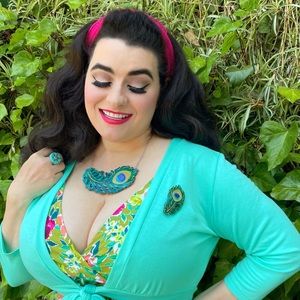 ERSTWILDER THE ROYAL EYE BROOCH PINUP ROCKABILLY